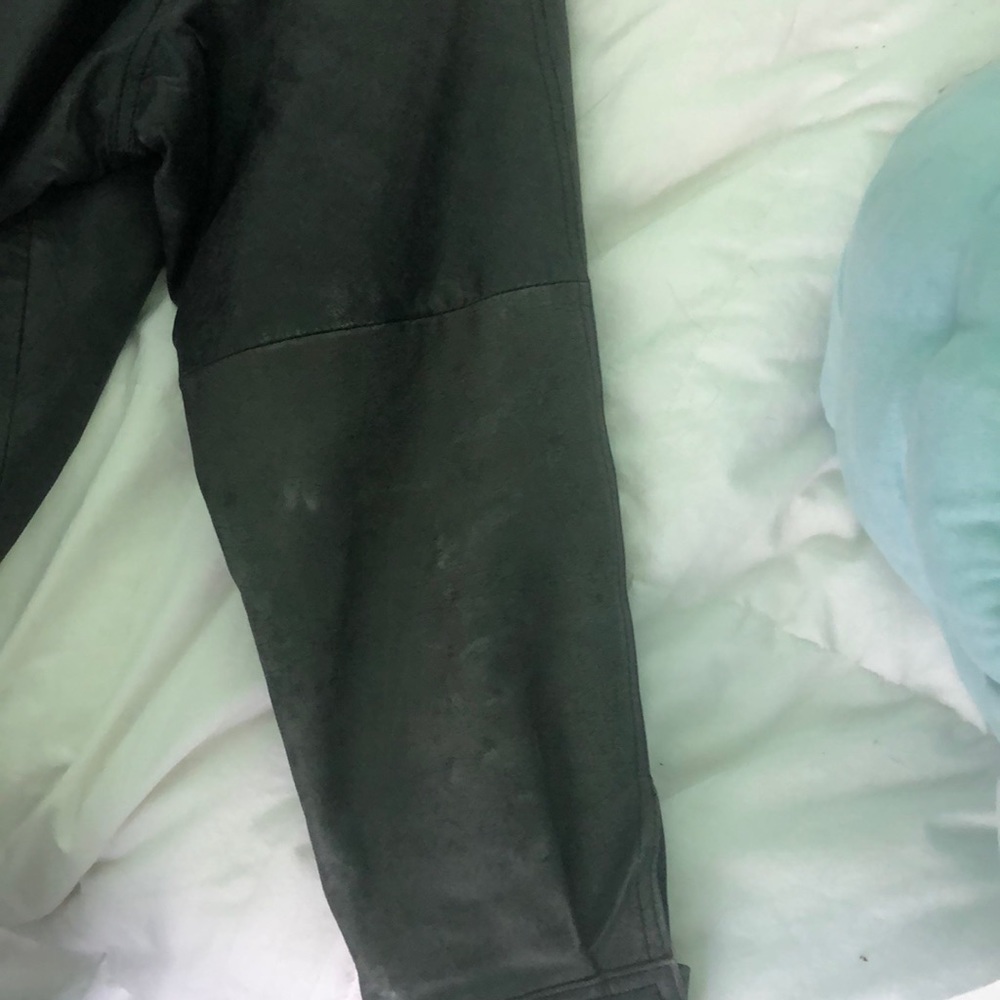 Jacket - Picture 2 of 4